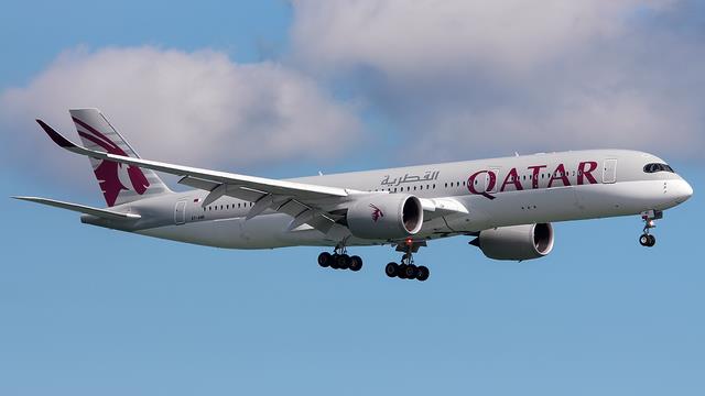A7-AMK:Airbus A350:Qatar Airways